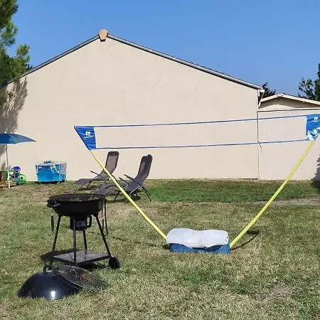 Hébergement de vacances Maison Spacieuse Près De Marennes-hiers-brouage Marennes (Charente-Maritime)